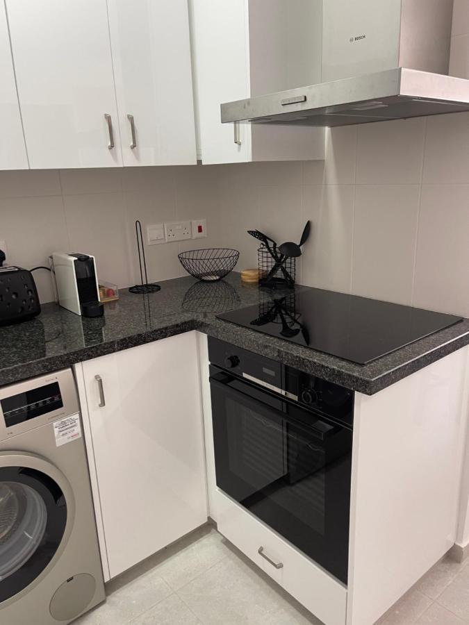 Lovely 2-bedroom Apartment, Newly Renovated * Pafos